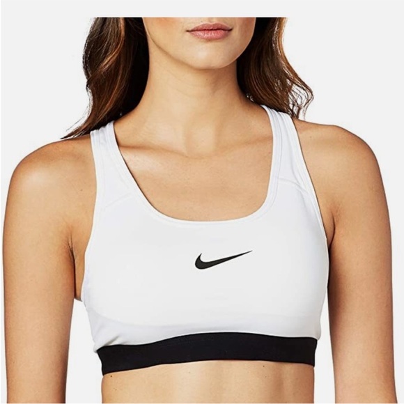 Nike Bundle - Picture 12 of 15